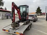 Închiriez miniexcavator