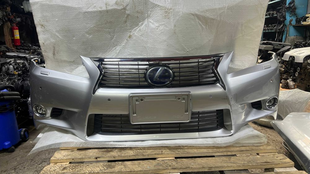 Передний бампер Лексус GS350 L10