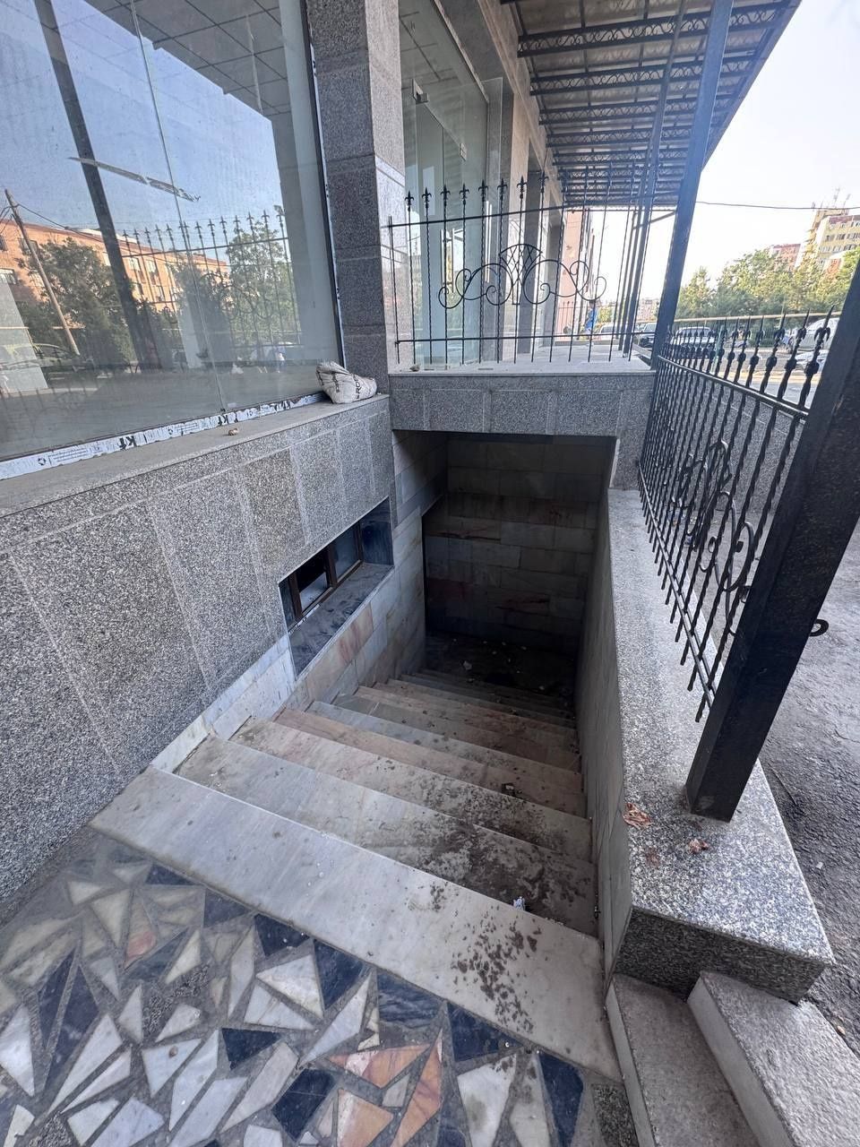 Аренда нежилого помещения. Площадь 844 м² Яшнабадский р-н.
