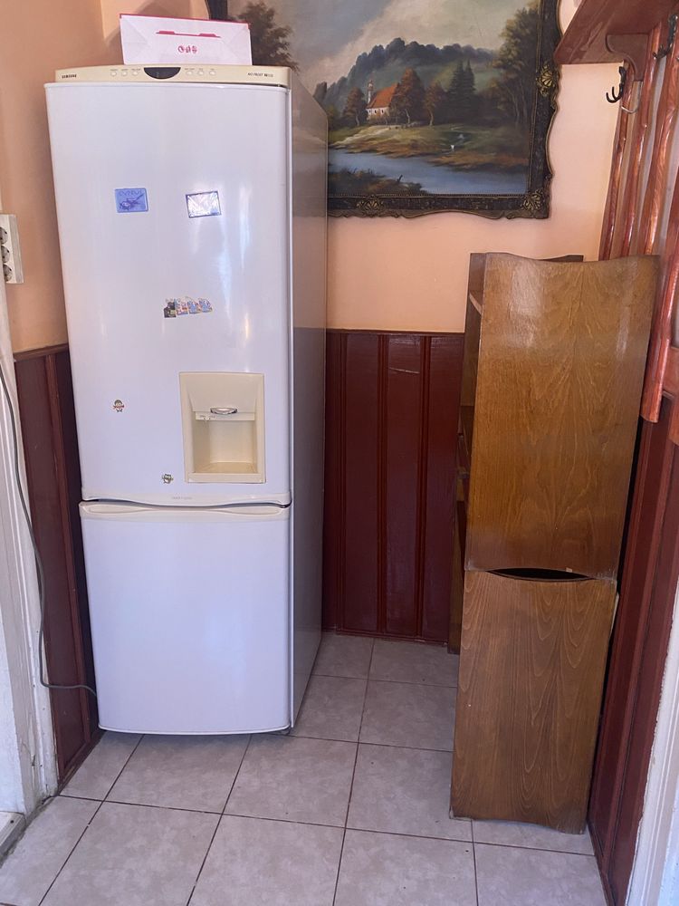 Inchiriez corp de casa in Codlea