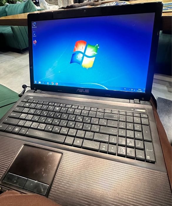 Ноутбук asus k53u