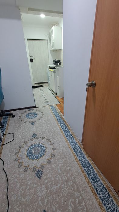 Комната благоустроенная в,центре
