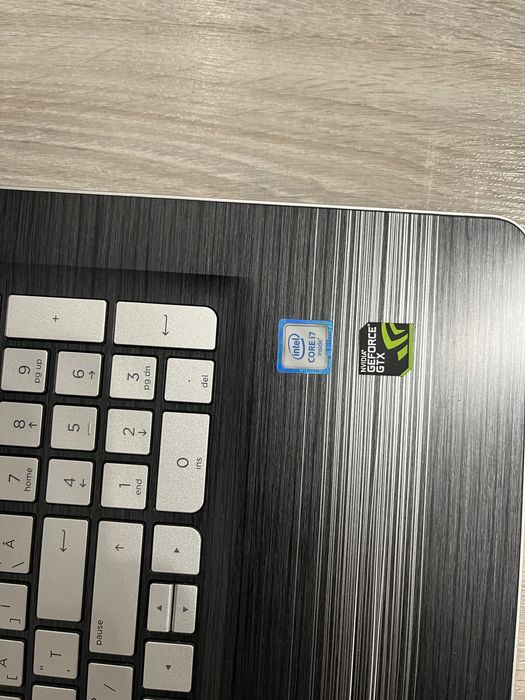 Vand laptop hp pavilion