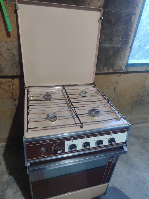 Продается газовый плита