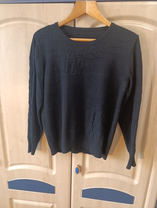 Кофточки/блузки/свитера на 48 размер Л-ХЛ