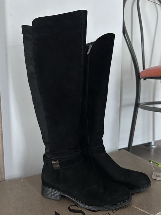 Cizme lungi de piele intoarsa Lasocki