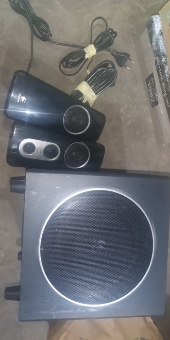 Sistem Logitech2.1