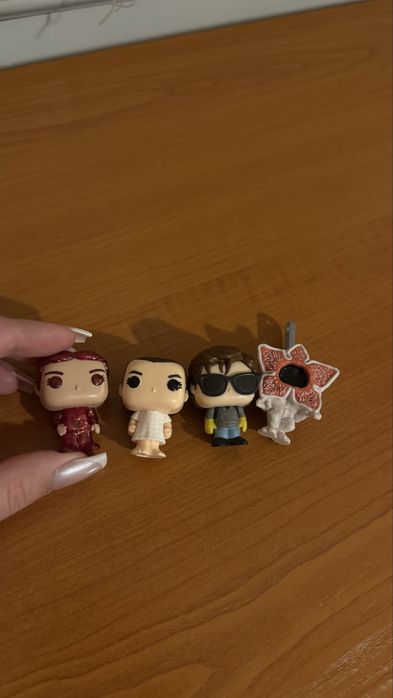 Stranger Things x Kinder Joy