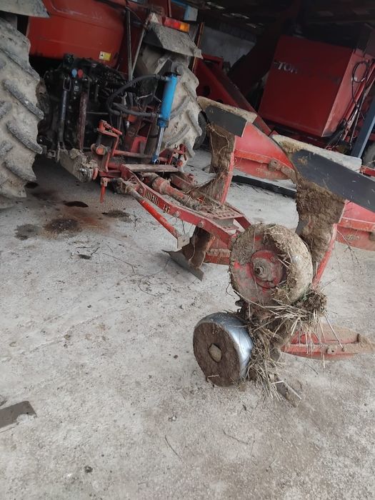 Plug reversibil doua trupițe