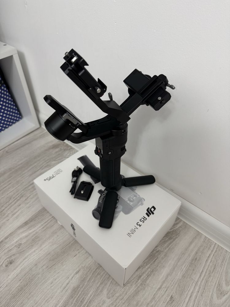 Стабилизатор dji rs 3 mini