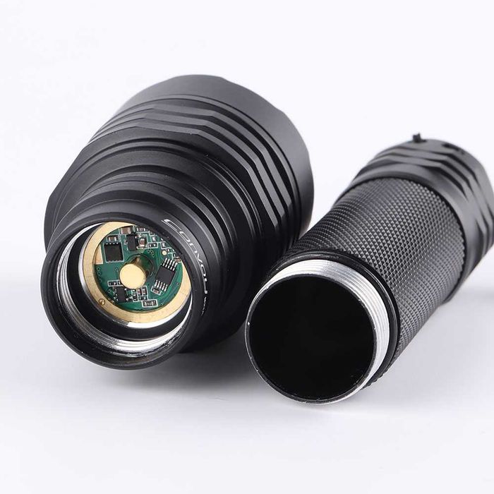 Convoy cu Led UV 365nm SBT-10X-UV cu filtru ZWB2 (21700)