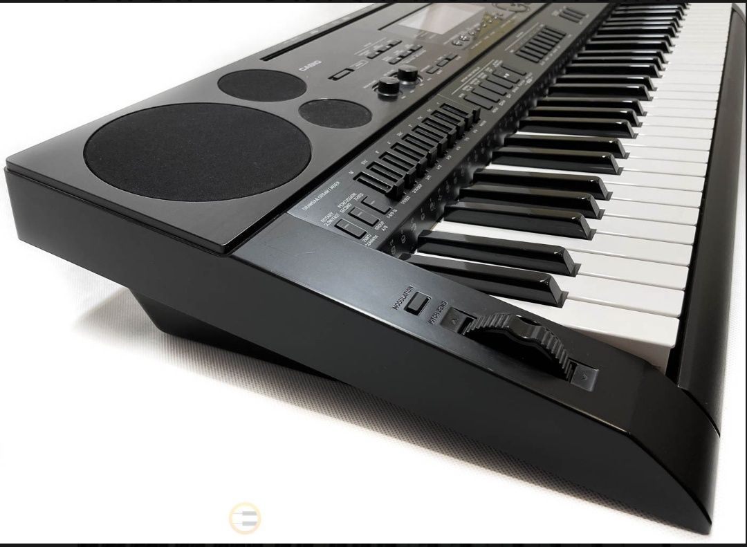 Sintezator Casio ctk-7000 sotiladi.