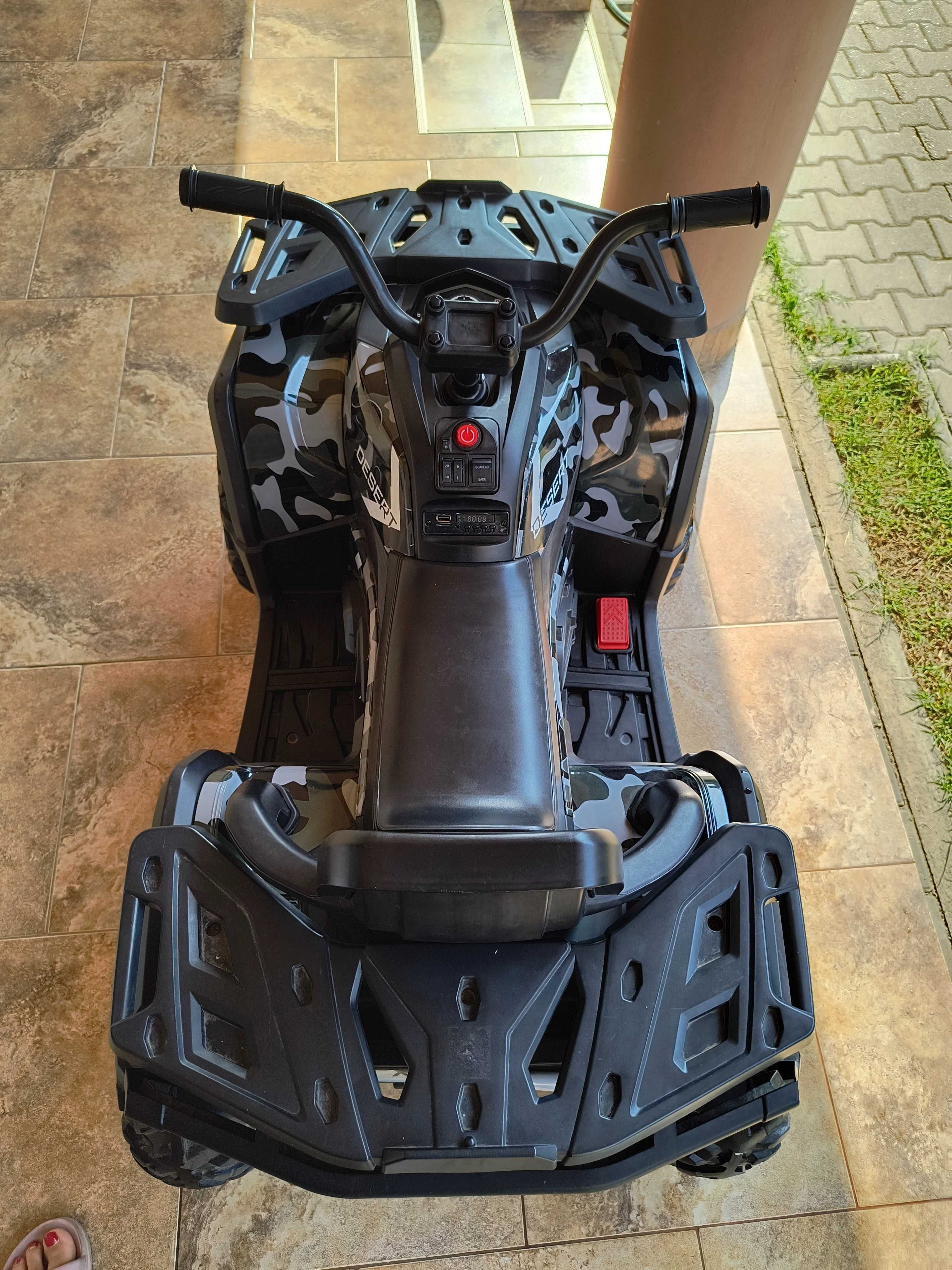 ATW electric pentru copii, 2 baterii de 12V, roti din cauciuc EVA
