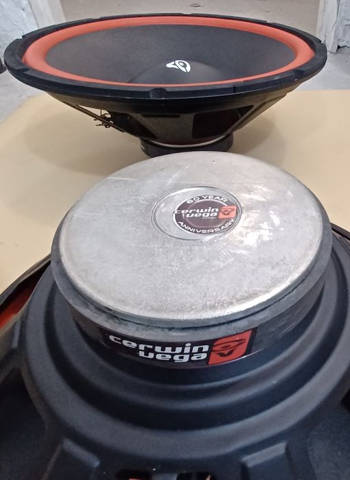 Cerwin Vega 15" инча, говорители, woofers, драйвери, баси