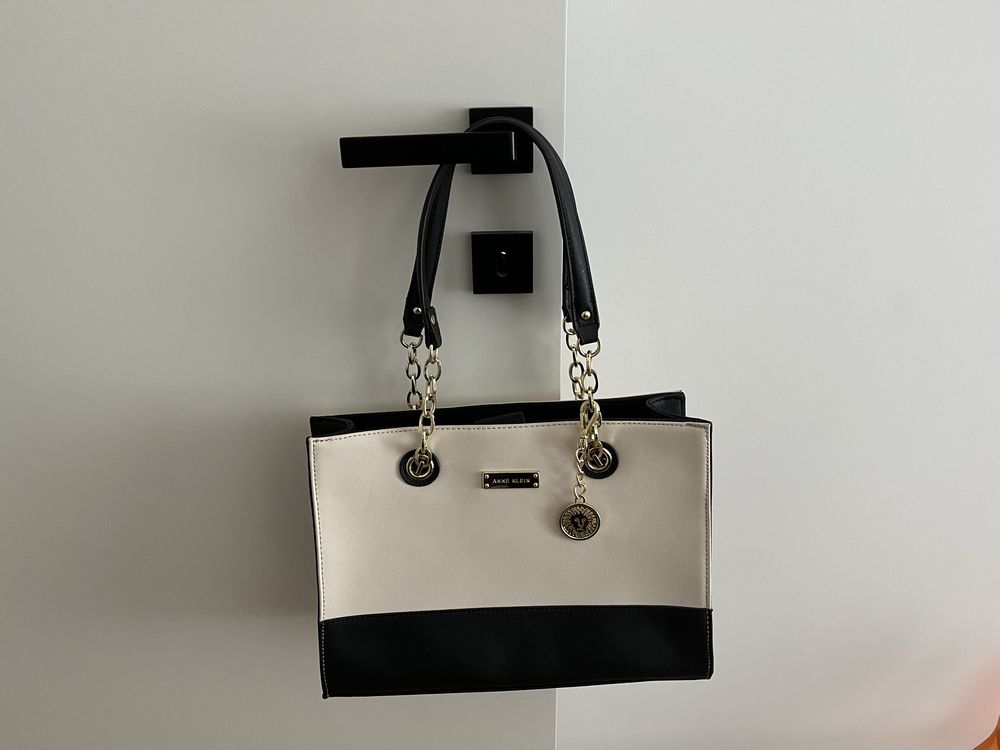 Дамски чанти Miss Sixty и  Anne Klein