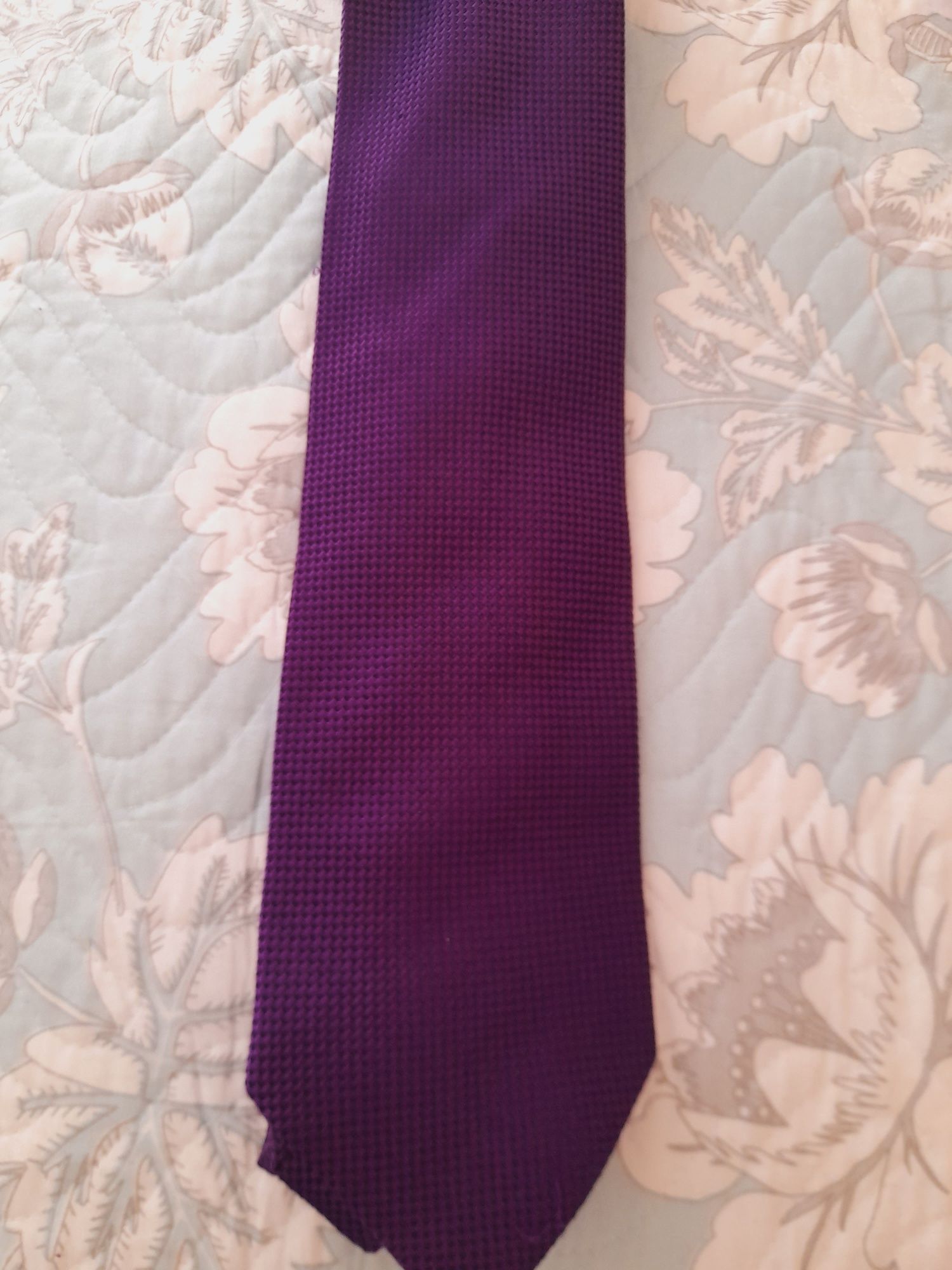 Cravată violet pentru bărbați