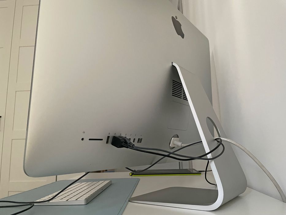 Продавам iMac (late 2012, 27")