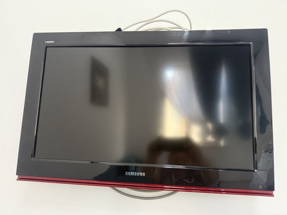 Продам телевизор Samsung
