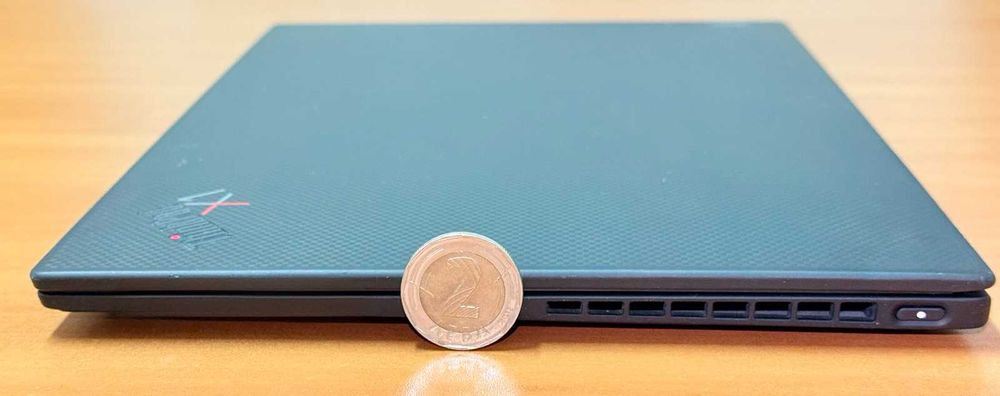 Lenovo X1 Nano G1/ i5-1140G7 / 16GB / 256GB SSD / 2K Touch 100% sRGB