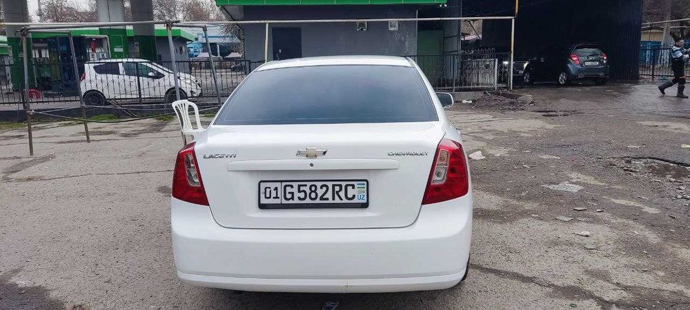 Продается автомобиль Jentra 2015г