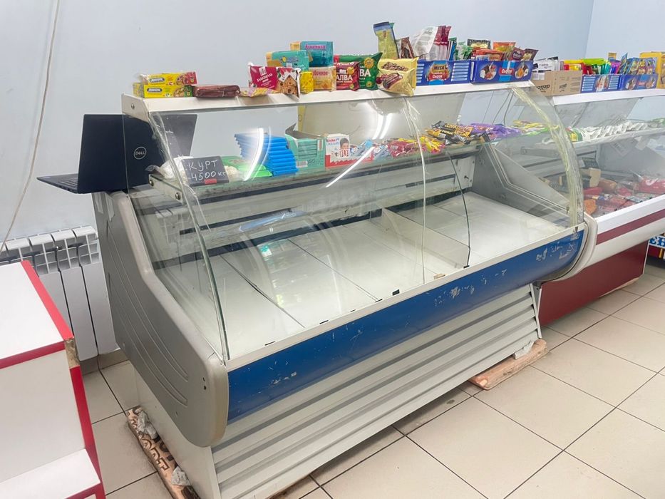 Витринный холодильник
