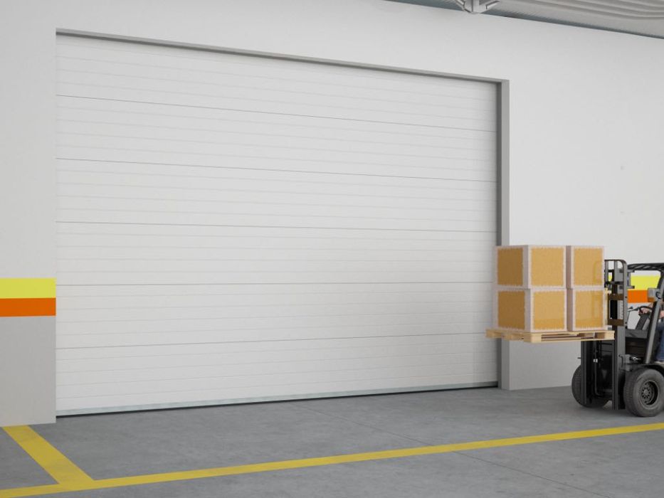 Промышленные ворота для ангаров и складов