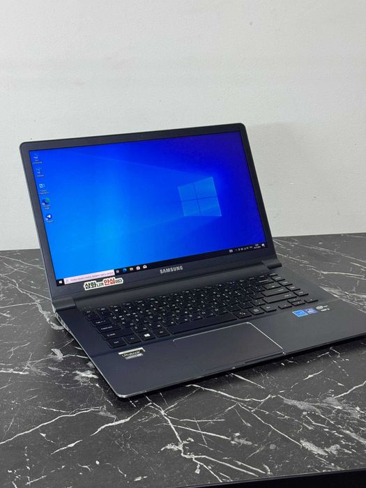 Noutbuk Samsung Ultrabook