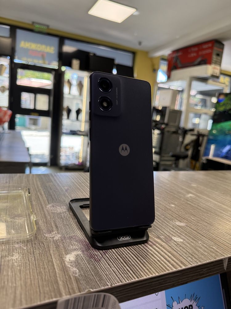 Смартфон Motorola G04 64GB