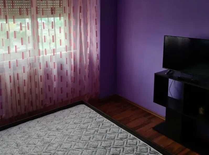 Дава се под наем Двустаен апартамент в Пловдив, Южен - 60 кв.м за 244.8 € - Снимка #1