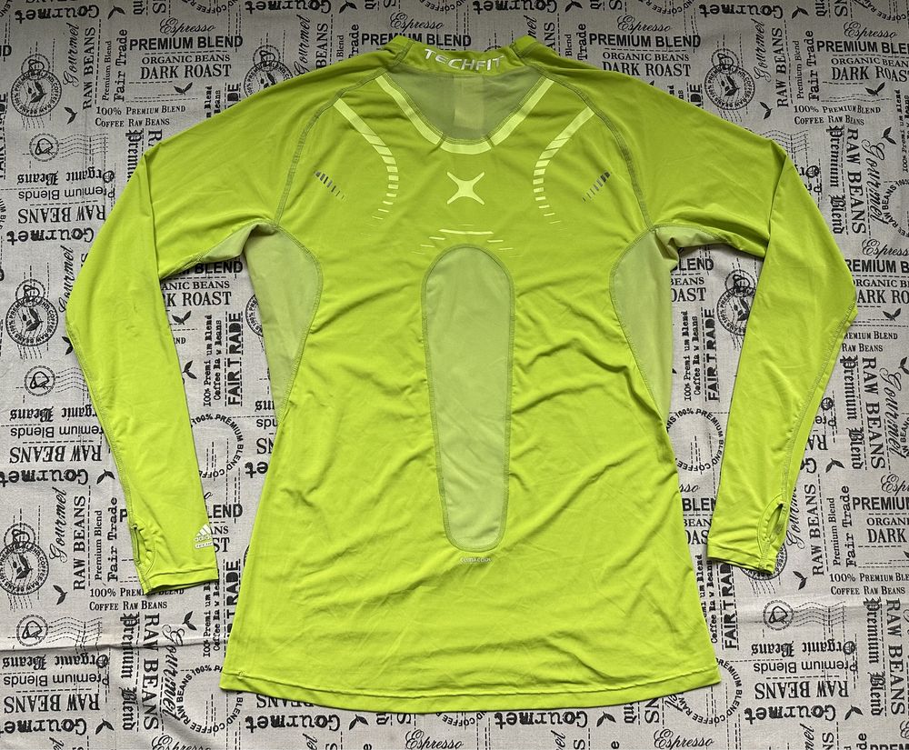 Adidas Techfit original блуза.XL-XXL