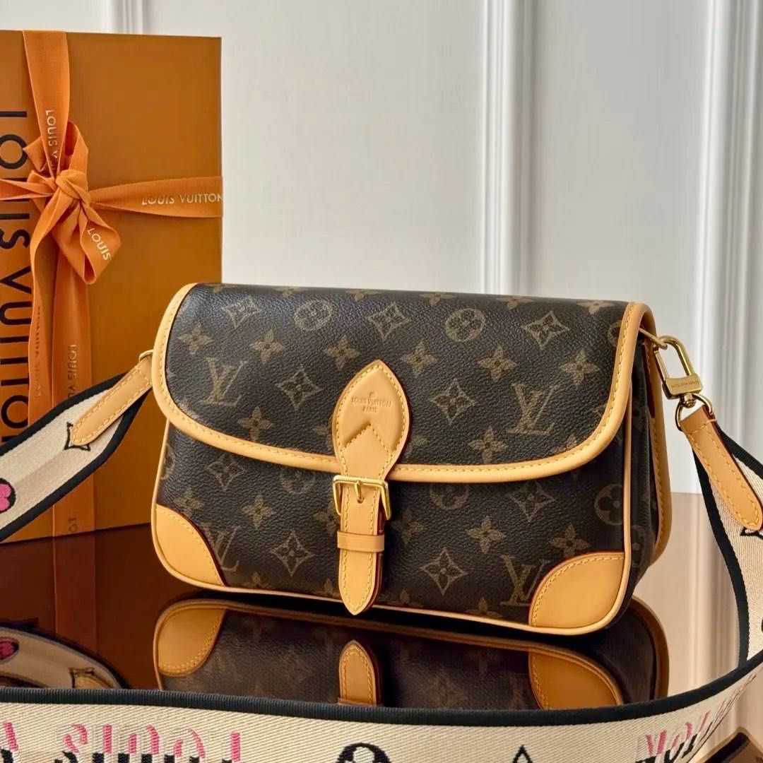 Louis Vuitton дамска чанта