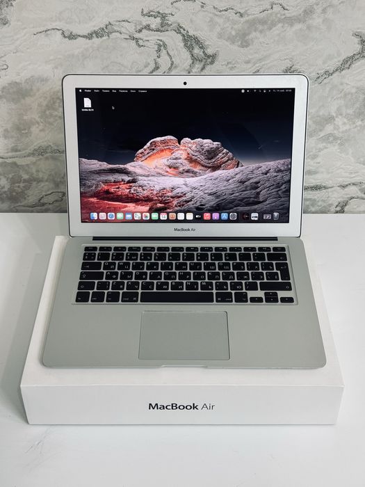MacBook air 13.3inch