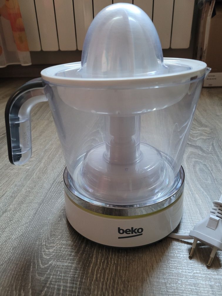 Storcator de citrice BEKO Foodster CJB5103W, 1l, 40W