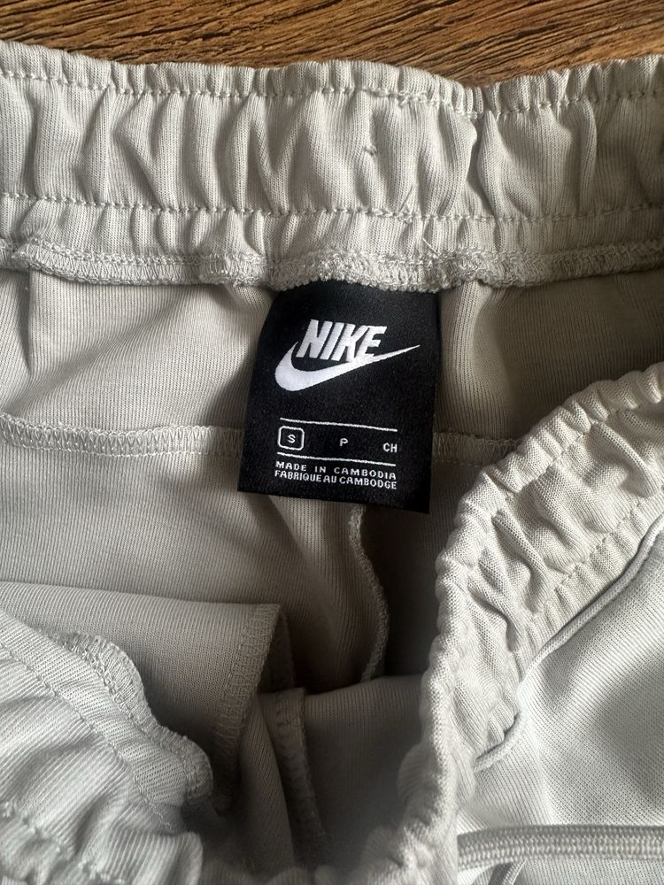 Nike tech fleece old season grey and white найк долнище
