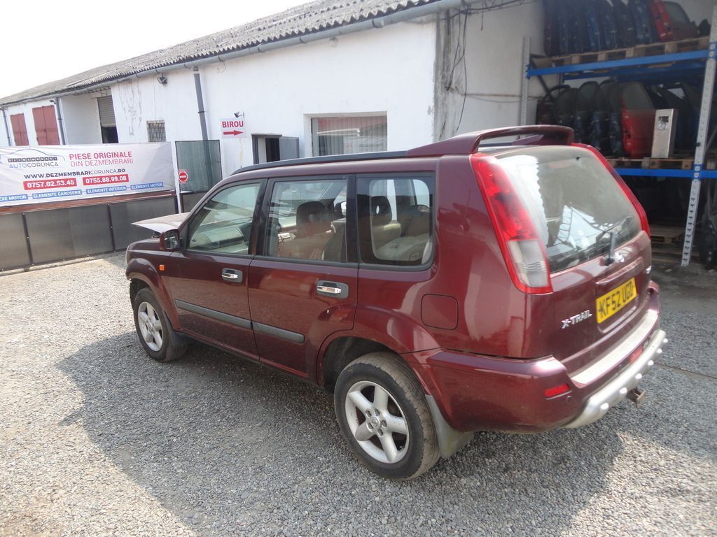 Dezmembrez Nissan X-Trail T30 2.2 Dci 2001-2008