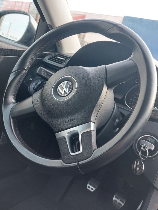 Vând Volkswagen Passat B6 2010, 93.000 km, 1.4 TSI Euro 5