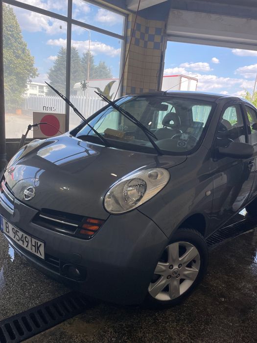 Nissan micra тъмно сив  с кожен салон