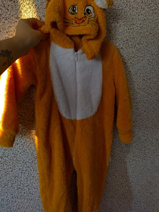 Lot haine 104 cm se vând împreună