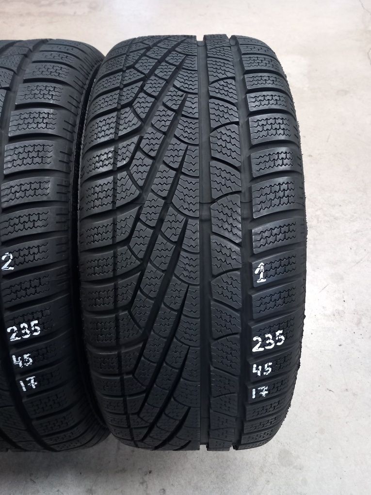 235/45R17 94H 4бр.PIRELLI SOTTOZERO W210 (MO)Неразличими от НОВИ