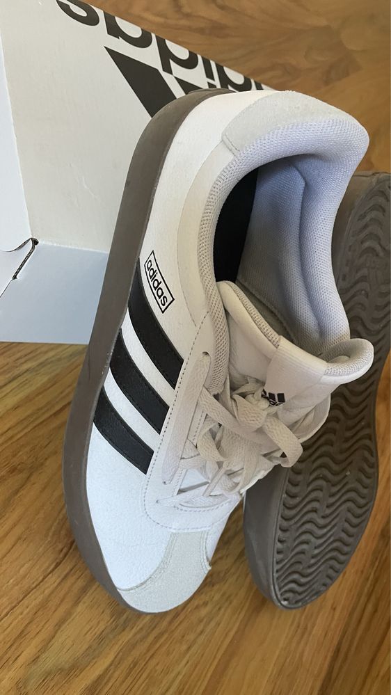 Кецове Adidas 42 1/2
