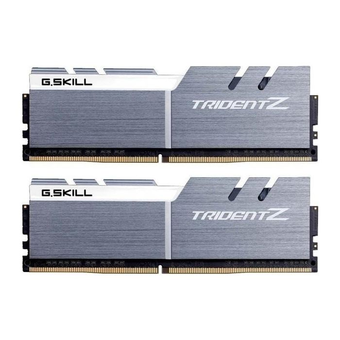 G.Skill DDR4 8GB 3600MHz RAM Desktop – Folosit, Stare Excelentă