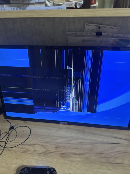 Телевизор TCL на запчасти