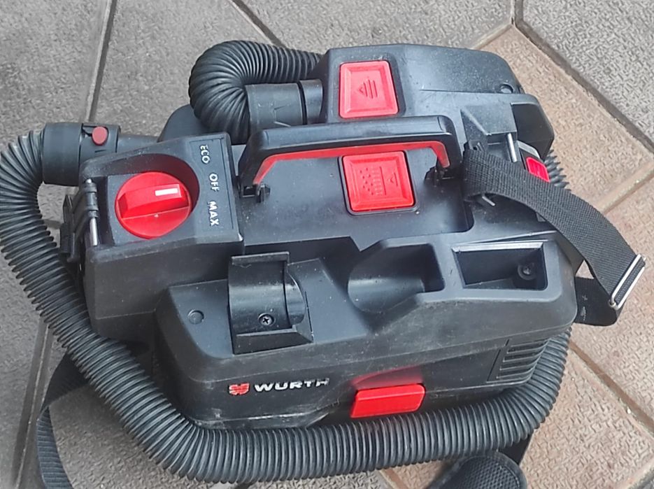 Aspirator pe acumulatori WURT MASTER AMTS 18 L Compact