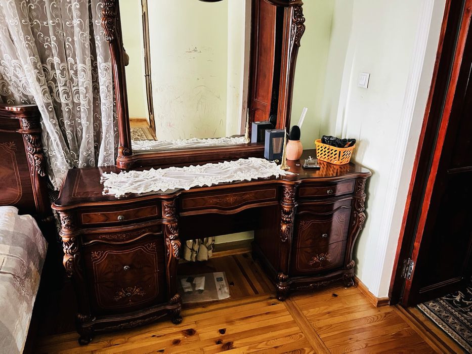 Мебель китайский комплект (хороший)