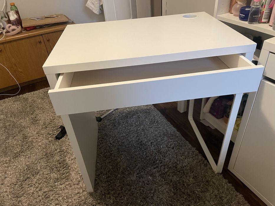 Бюро Micke Ikea Икеа