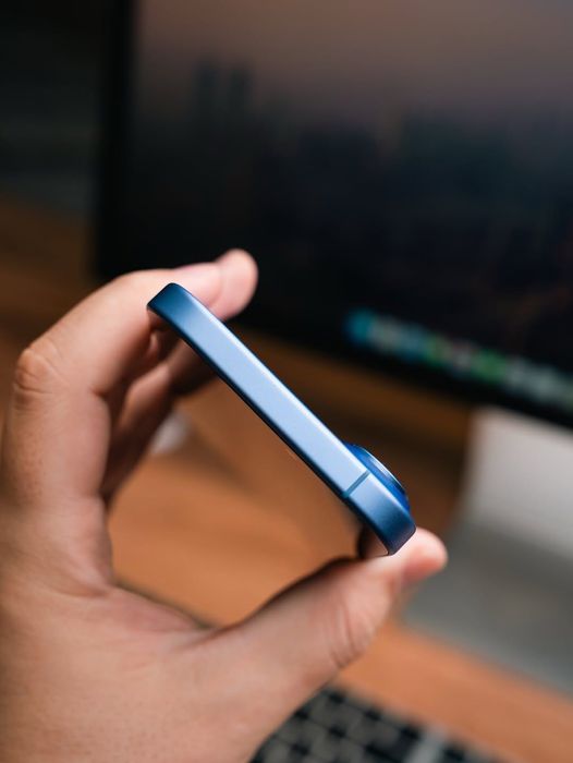 Iphone 16 sotiladi
