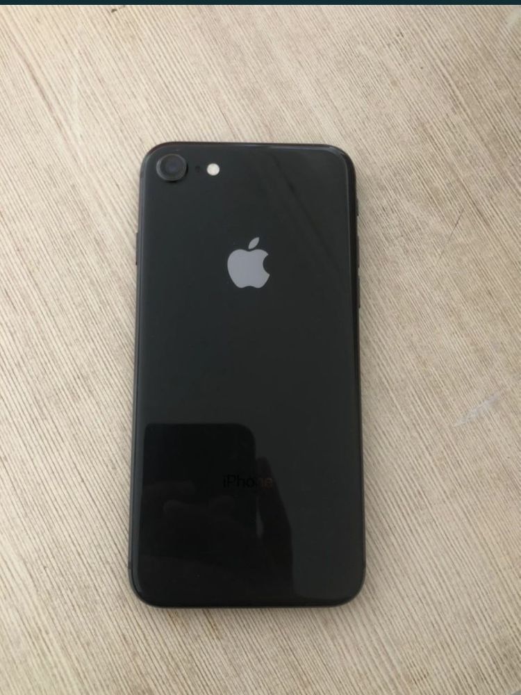 iPhone 8 жаксыыы