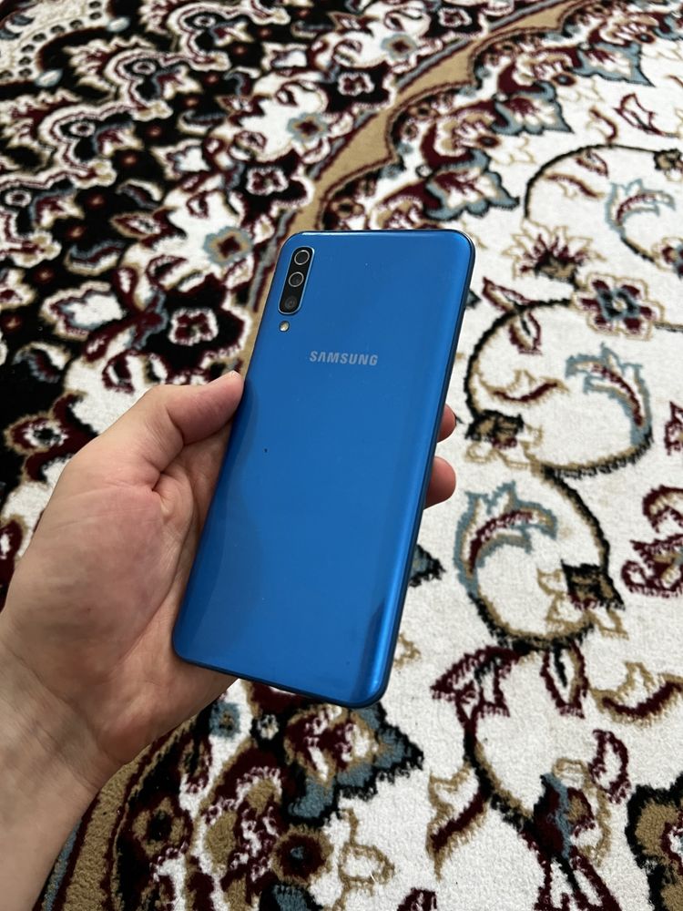 Samsung Galaxy A50 64GB