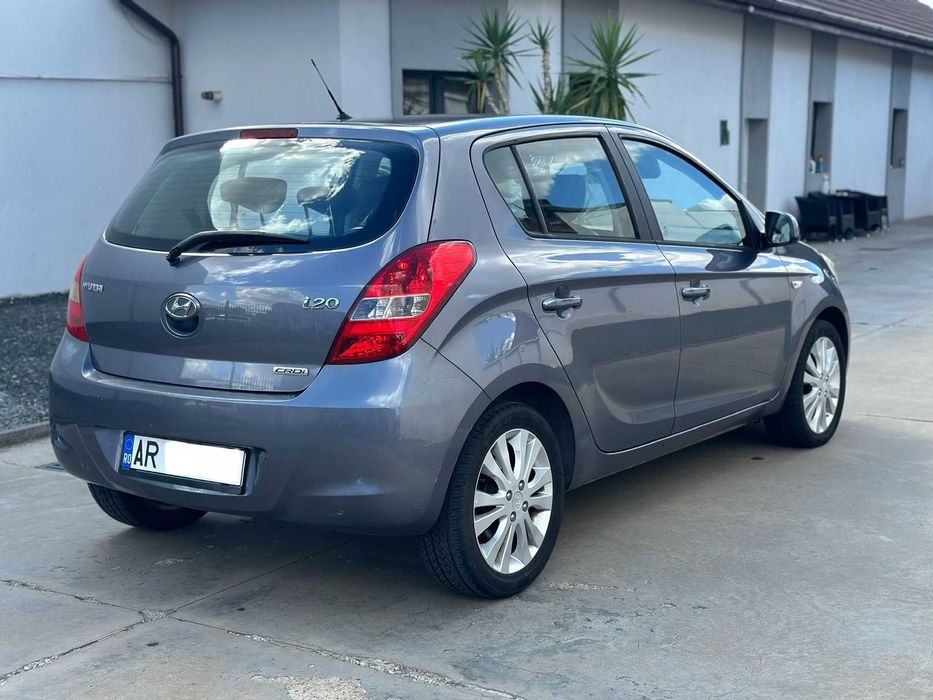 Hyundai i20 1.6 Diesel 116 Cp 2010
