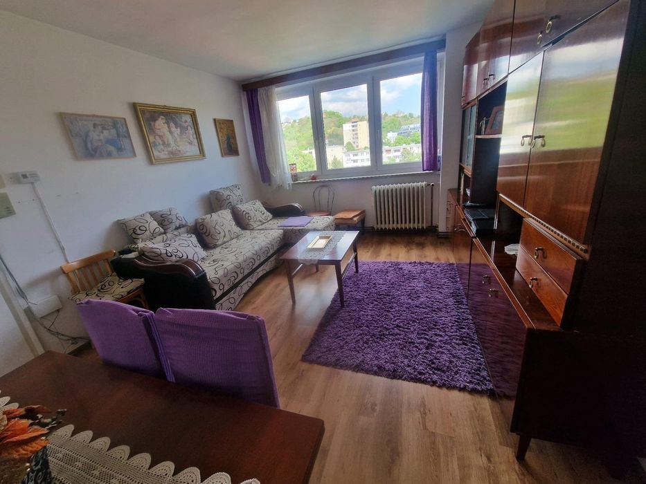 Vand Apartement 3 camere in cartierul Grigorescu 60mp!